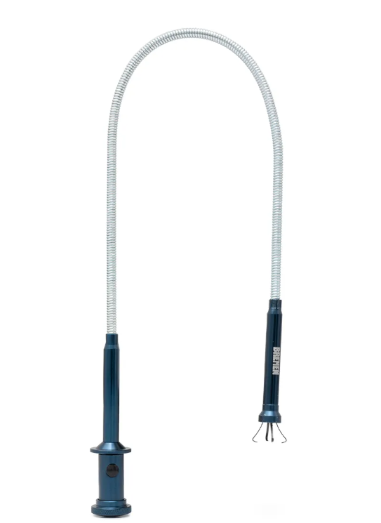 FLEXIBLE PESCA TORNILLOS 4 GARRAS, IMAN Y LUZ (610 mm)  BREMEN® - BR8359